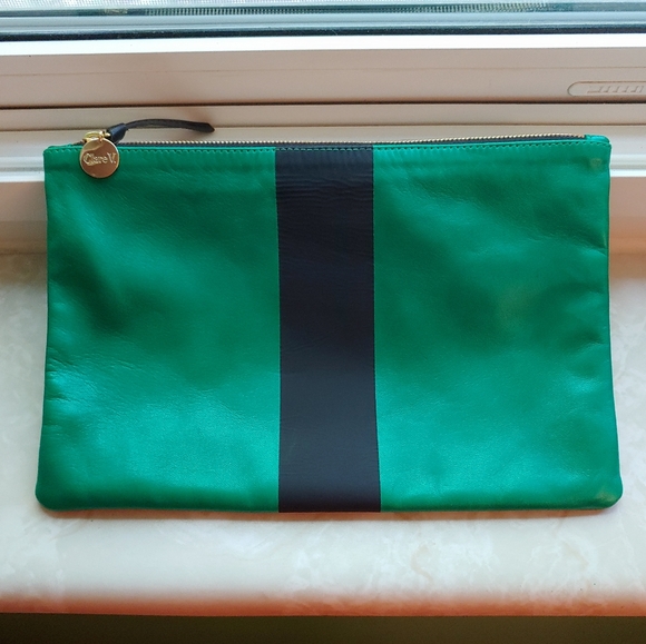 Clare V. Flat Clutch - Picture 2 of 9